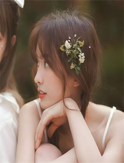 双脚离地的神秘女人#卡门线美学价值分析：艺术美感与审美特征探讨，收视第一